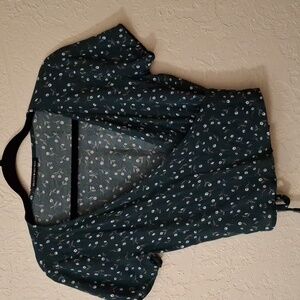 Brandy Melville wrap top size 2